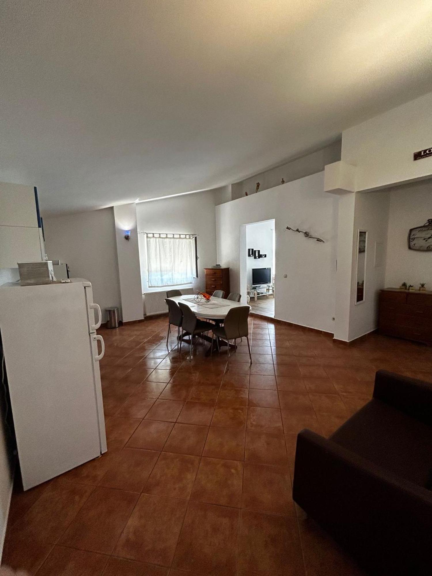 Apartments Petrovic 피로바츠 외부 사진