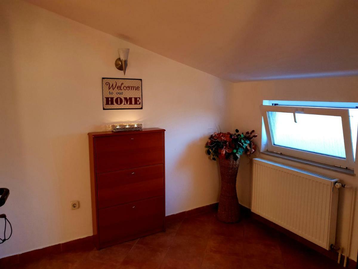 Apartments Petrovic 피로바츠 외부 사진
